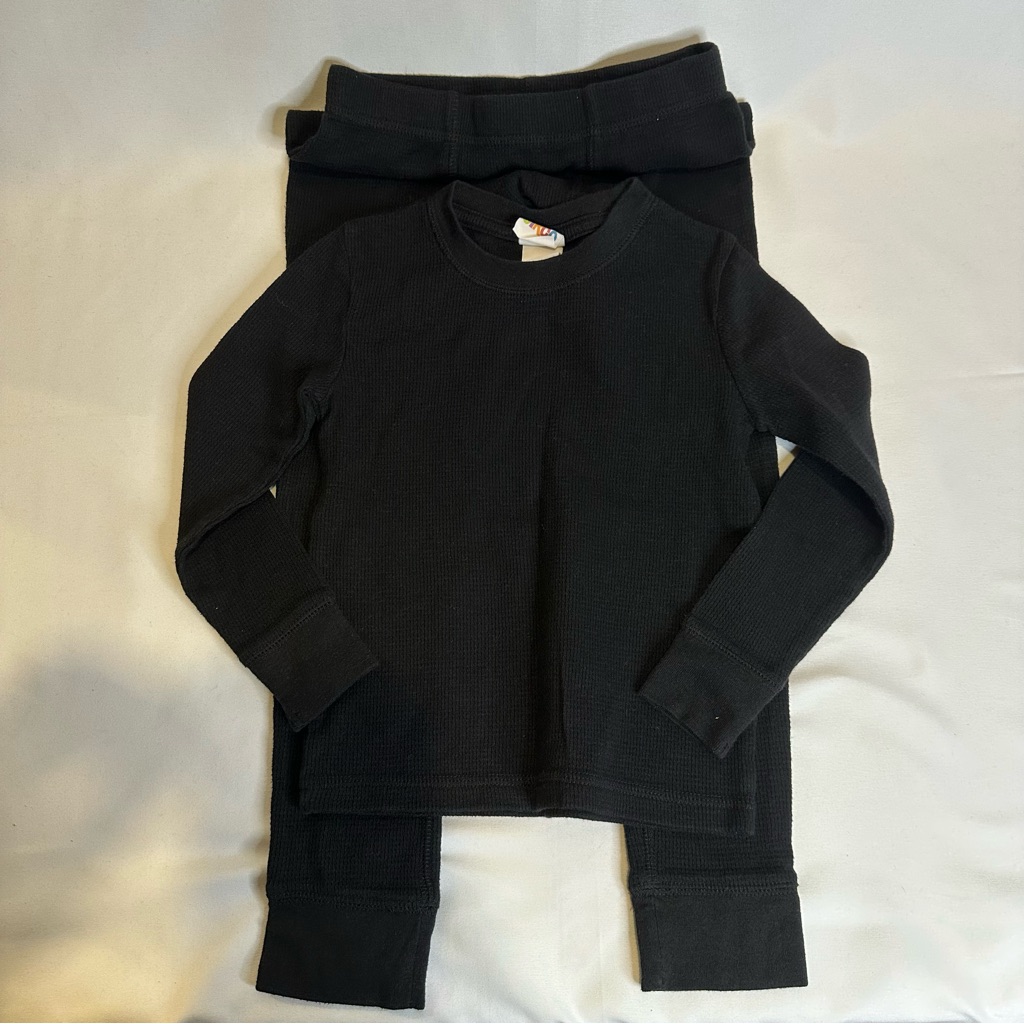Circo Black Long Sleeve Thermal Set